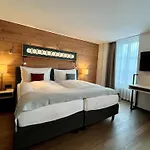 Hotel Hotel Interlaken 4*