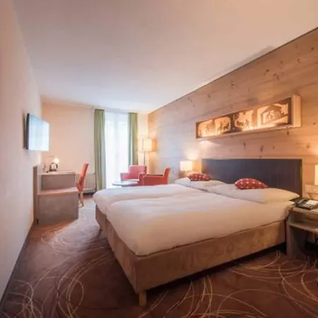Hotel Interlaken Entrelagos