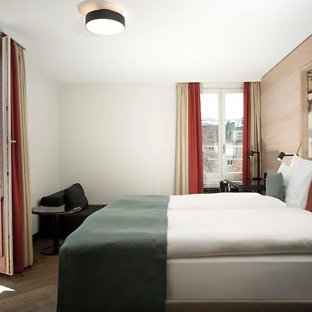 Hotel Interlaken אינטרלאקן